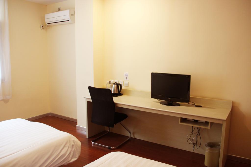 Hanting Hotel Shenyang Zhongshan Square Exterior foto